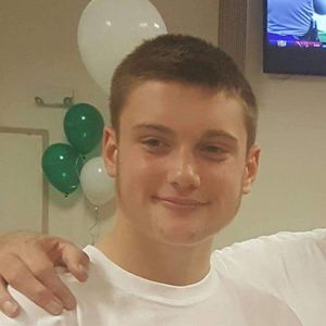 Meet your Posher, Tyhlar